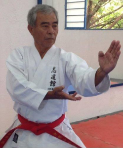 Kazunori Yonamine Hanshi (9º Dan)